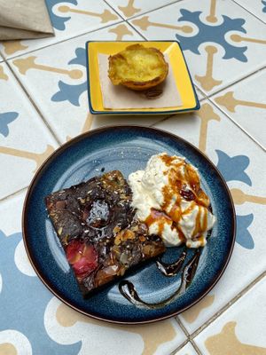 Brownie + Pastel de Nata at Fala Fala in Funchal