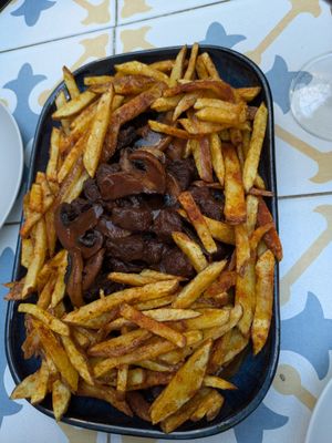 Shared the vegan Picado which was very tasty and more than enough for 2 especially having shared babaganoush as a starter.  at Fala Fala in Funchal