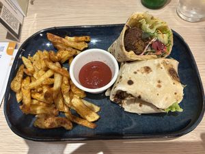   at Fala Fala in Funchal