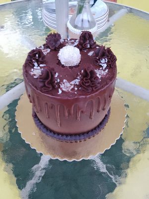  at Bombom Demais in Taubate