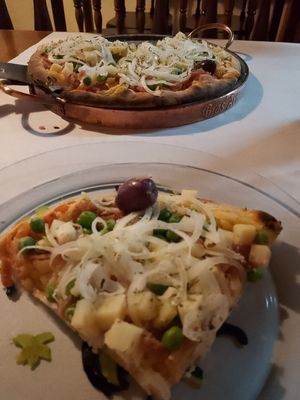  at Casa da Pizza in Taubate