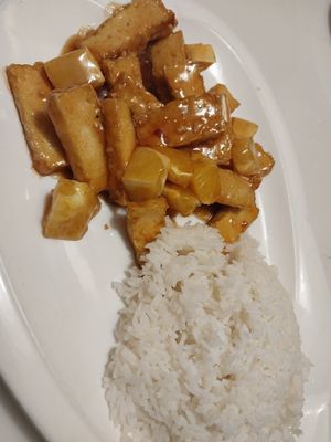 orange tofu at Mimosa in Springfield