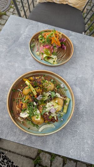  at Tropikhuset in Linkoping