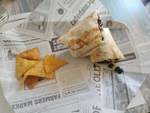 Burrito de Jamaica at Taquería Mexicana Besame in Aranjuez
