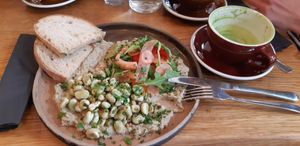 Baba ganoush&broad beans (seasonal) at Trzecia Kawa in Poznan