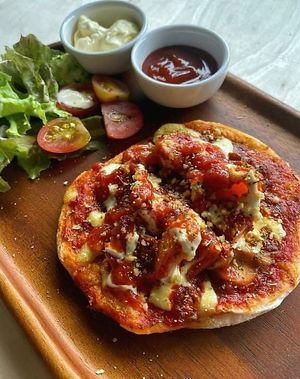 Vegan pizza at Plant-erian in Krabi