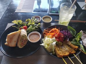 My full meal: Satay Tofu Salad + V-Bacon Wrap + Fresh Limeade at Plant-erian in Krabi