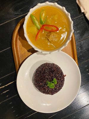 Massaman with rice berry at Plant-erian in Krabi