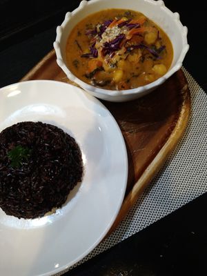 Chickpea curry with Rice berry #Veganuary at Plant-erian in Krabi