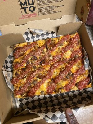 Kiss’d  at MOTO Pizza West Seattle in Seattle