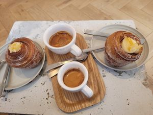 Espresso & Cruffin with Creme at Saint-Jean in Amsterdam