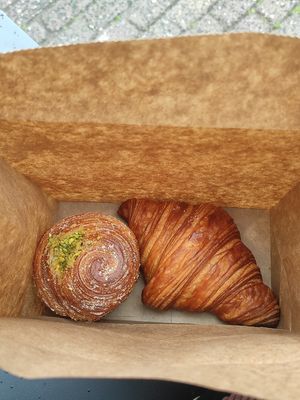  at Saint-Jean in Amsterdam