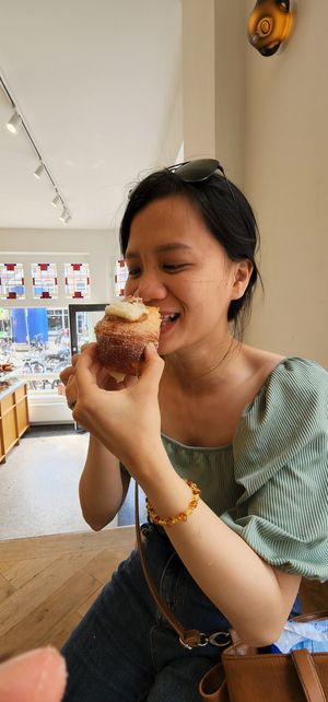  at Saint-Jean in Amsterdam