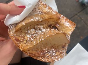 Caramelized pears at Saint-Jean in Amsterdam