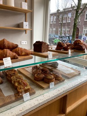  at Saint-Jean in Amsterdam