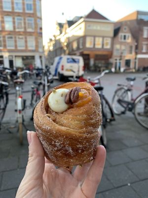   at Saint-Jean in Amsterdam