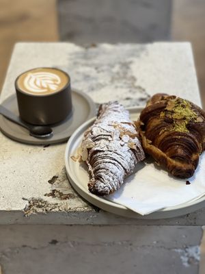 😍🥰😘  at Saint-Jean in Amsterdam