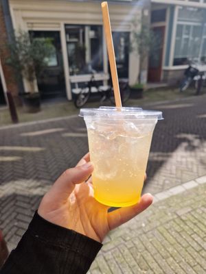  at Saint-Jean in Amsterdam