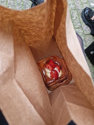  at Saint-Jean in Amsterdam