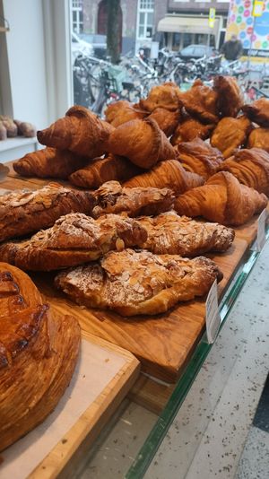  at Saint-Jean in Amsterdam