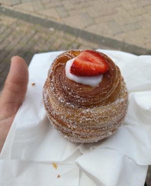  at Saint-Jean in Amsterdam