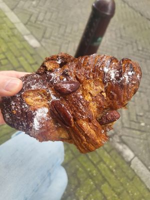  at Saint-Jean in Amsterdam