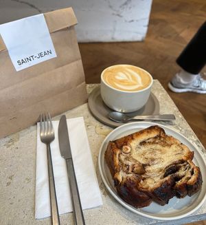   at Saint-Jean in Amsterdam