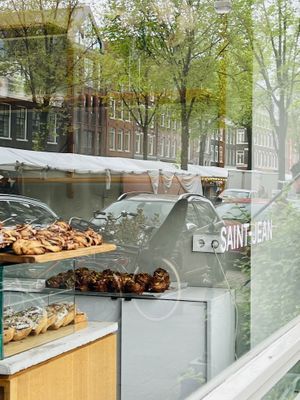  at Saint-Jean in Amsterdam