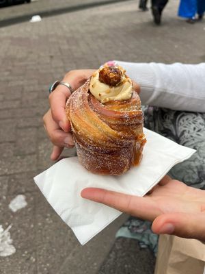 seasonal cruffin caramel  at Saint-Jean in Amsterdam