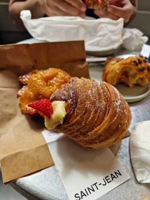 Strawberry vanilla filled at Saint-Jean in Amsterdam