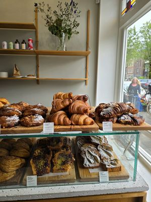  at Saint-Jean in Amsterdam