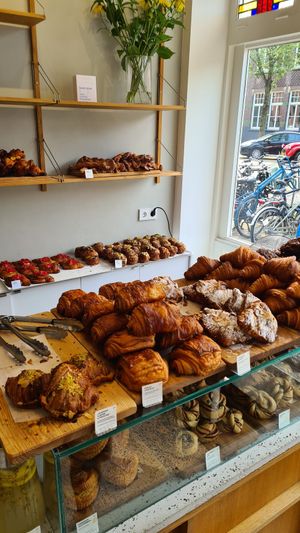  at Saint-Jean in Amsterdam