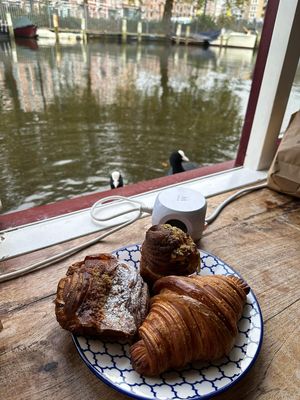  at Saint-Jean in Amsterdam