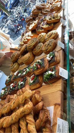  at Saint-Jean in Amsterdam