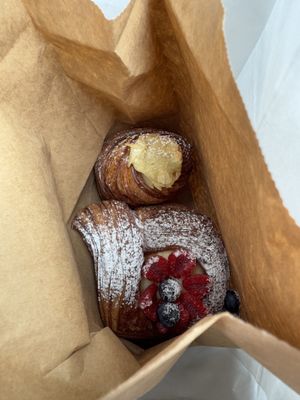   at Saint-Jean in Amsterdam