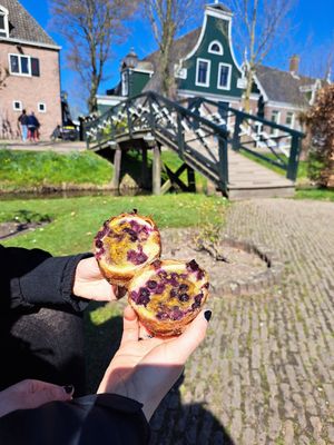  at Saint-Jean in Amsterdam