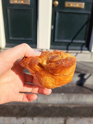  at Saint-Jean in Amsterdam