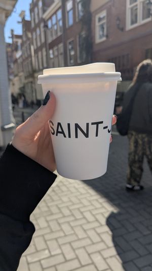  at Saint-Jean in Amsterdam