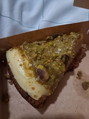Pistachio cake at Saint-Jean in Amsterdam