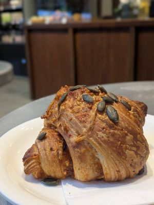  at Saint-Jean in Amsterdam