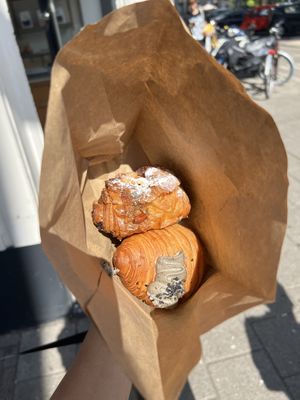   at Saint-Jean in Amsterdam