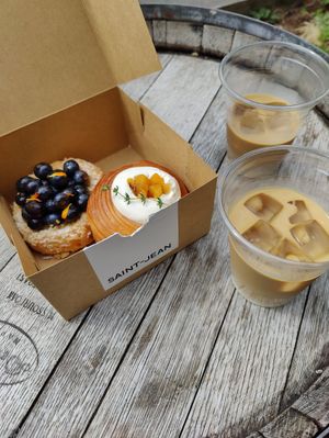  at Saint-Jean in Amsterdam