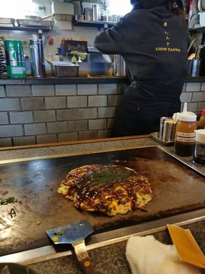 Vegan Mochi and Corn Okonomiyaki at Gion Tanto - 祇園たんと in Kyoto