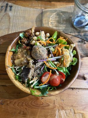 Vegan Buddha bowl  at Totoya Zero Waste Market - 斗々屋 in Kyoto