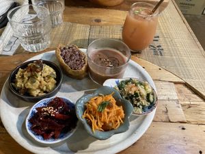 Vegan lunch set  at Totoya Zero Waste Market - 斗々屋 in Kyoto