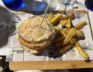   at Los Días Raros in Laredo