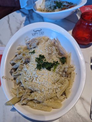 Vegan tartufo & pollo at Happy Italy in Venlo