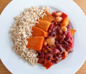 Plant-based chili with spicy sweet potatoes and brown rice at WeVegan in Ballincollig