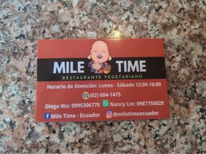 Business Card 1/2 at Mile Time in Quito