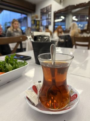 Tea   at Çinili Taş Fırın in Istanbul
